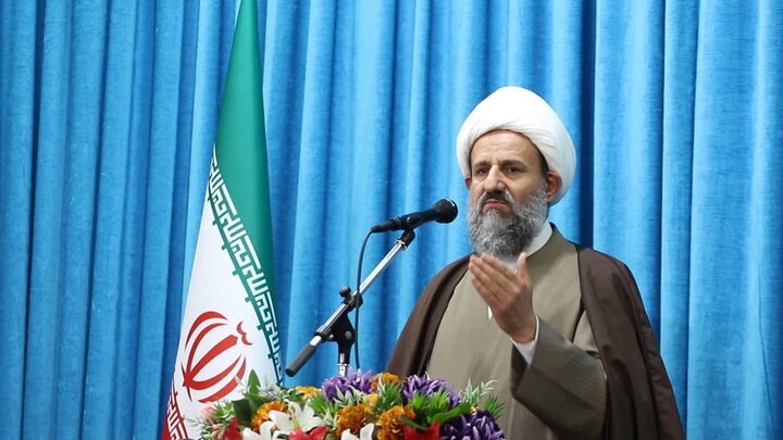 نماینده جدید مجلس درگیر سخنان اختلاف‌انگیز نشود