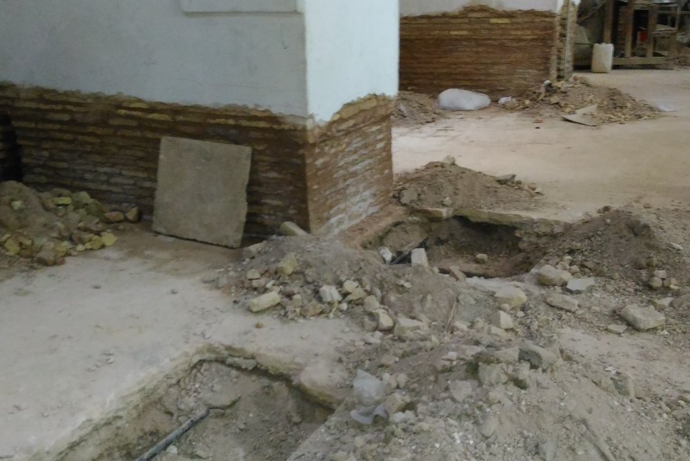 ارسال مصالح تونل کشف شده در مسجد امام به آزمایشگاه