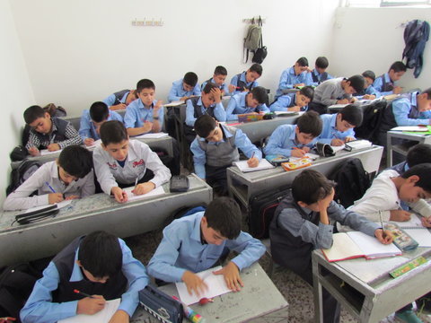 البرز| کمبود 700 مدرسه در البرز