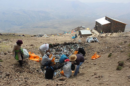 زباله کوه‌های ایران را تهدید می‌کند