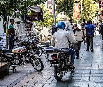 تهران| جولان آزادانه موتورسوارها در پایتخت