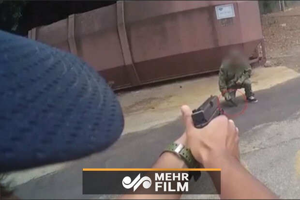 فیلمی هولناک از تیراندازی پلیس امریکا به مرد چاقو به‌دست