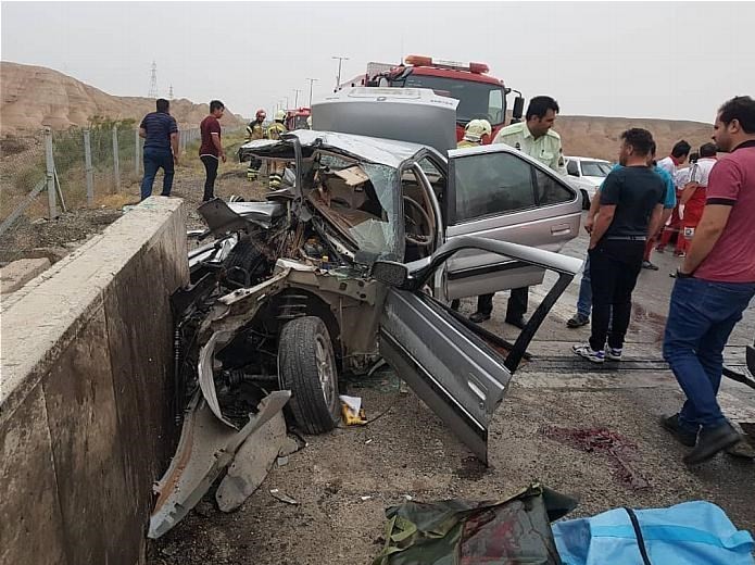 قم|11 نفر در تصادفات اتوبان تهران - قم مجروح شدند