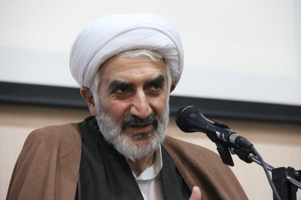 گلستان| تداوم انقلاب اسلامي در گرو ادامه راه شهدا است