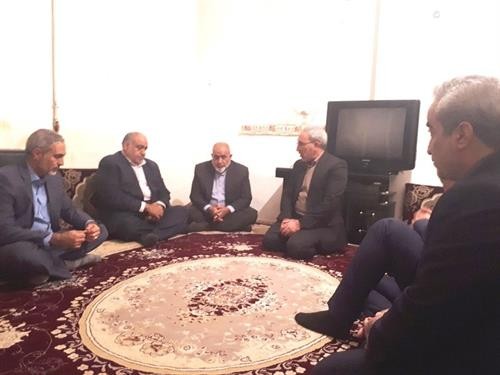 دیدار استاندار کرمانشاه با خانواده‌های تحت حمایت کمیته امداد