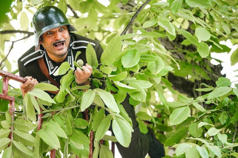 ﻿ سام درخشانی در فیلم «خوب، بد، جلف۲ ارتش سری»/ عکس