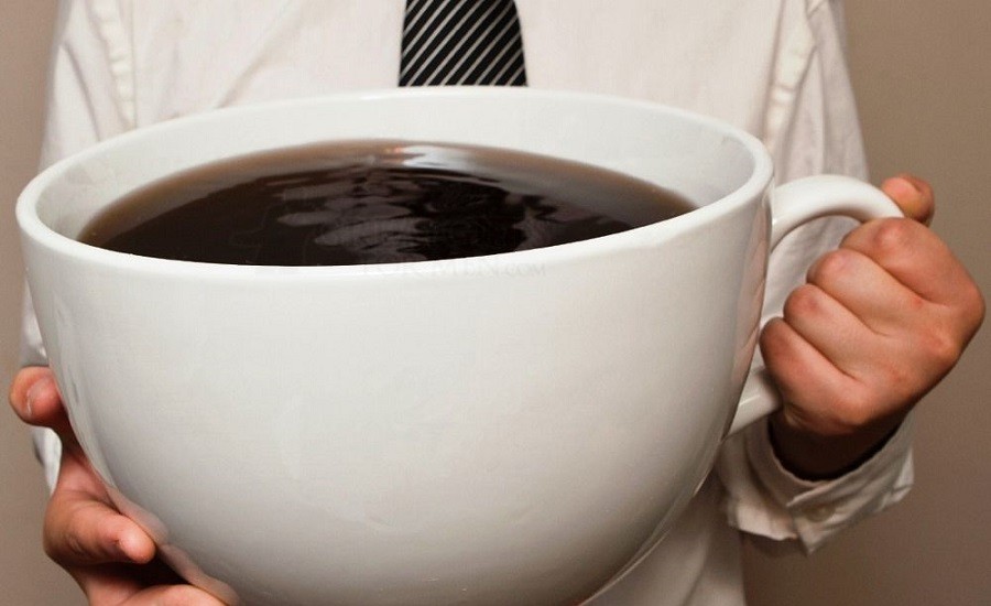 ۶ علامت هشداردهنده که از مصرف زیاد قهوه خبر می‌دهد