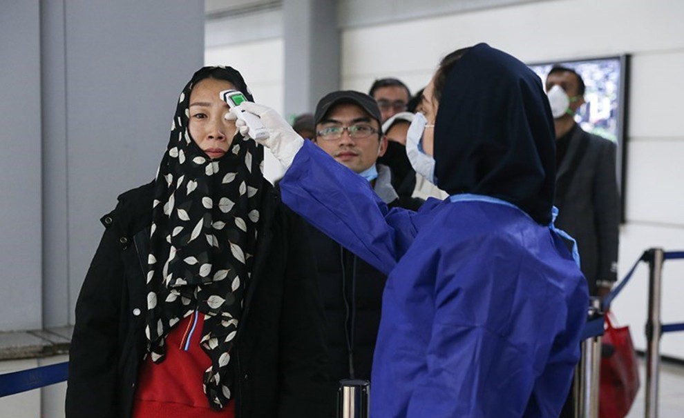 کاشانی : شایعه چک نشدن مسافران خارجی در فرودگاه‌ها صحت ندارد
