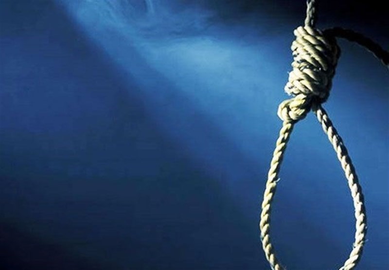 «مرد نقاب‌دار» میانه امروز به دار مجازات آویخته شد