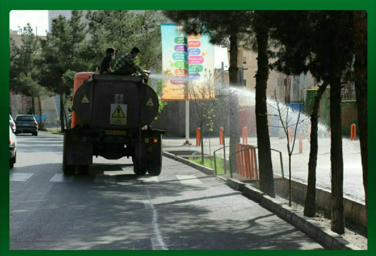 ششمین مرحله ضدعفونی گسترده معابر و محلات شهر سمنان