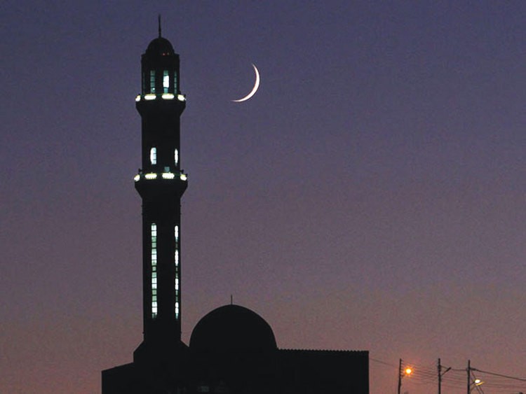 ستاد استهلال: شنبه نخستین روز ماه رمضان است