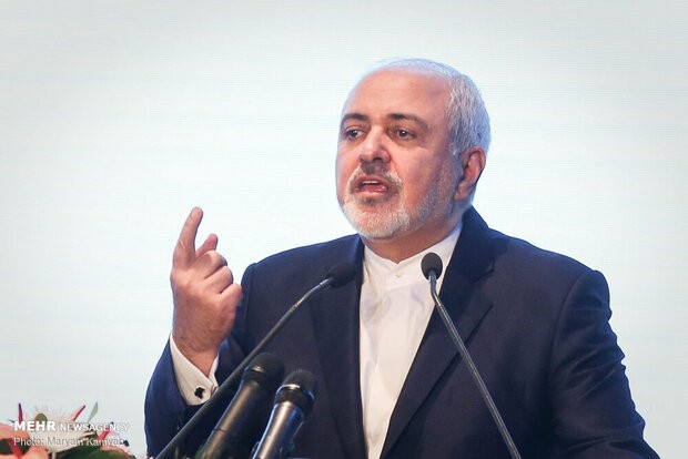 ظریف: یک وجب از ایران را به چین نمی دهیم