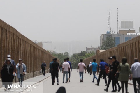 پایداری جو و افزایش آلاینده‌ها هوای اصفهان را ناسالم کرد