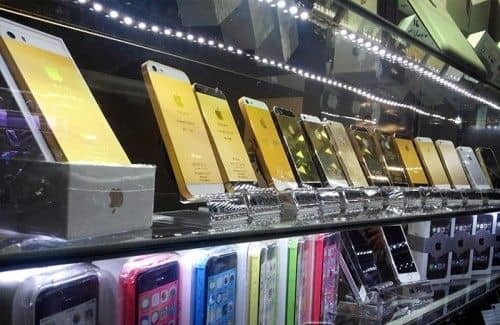 کاهش ۷۰ الی ۸۰ درصدی فروش موبایل در بازار اصفهان