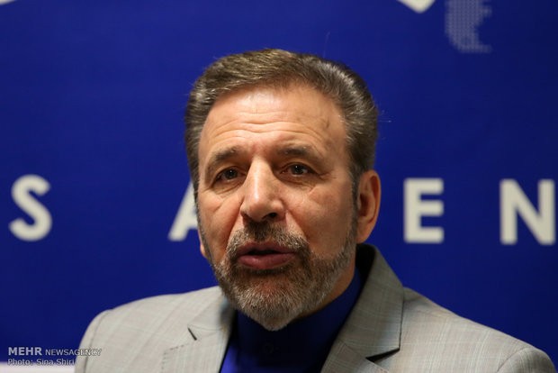واعظی : غیبت شهردار تهران در هیئت دولت ربطی به ساختمان جماران ندارد