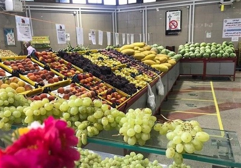 فروش میوه‌های پاییزه با قیمت‌های ۲ رقمی در میدان مرکزی + جدول قیمت