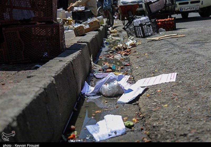 گلایه شهروندان سنندجی از زباله‌های رها شده در سطح شهر/ زندگی در مناطق حاشیه‌ای غیرقابل تحمل‌تر شد