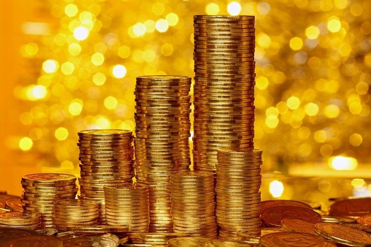 قیمت انواع سکه و طلای ۱۸ عیار در روز دوشنبه ۵ آبان
