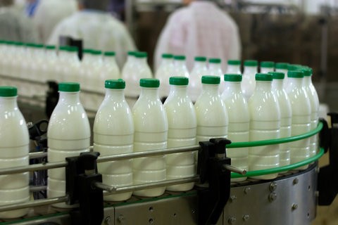 ‌قیمت هر کیلوگرم شیر به ۵,۳۰۰ تومان رسید