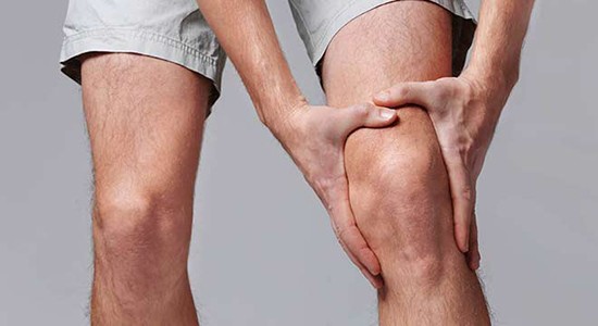 درمان زانو درد در خانه؛ چند حرکت ورزشی ساده