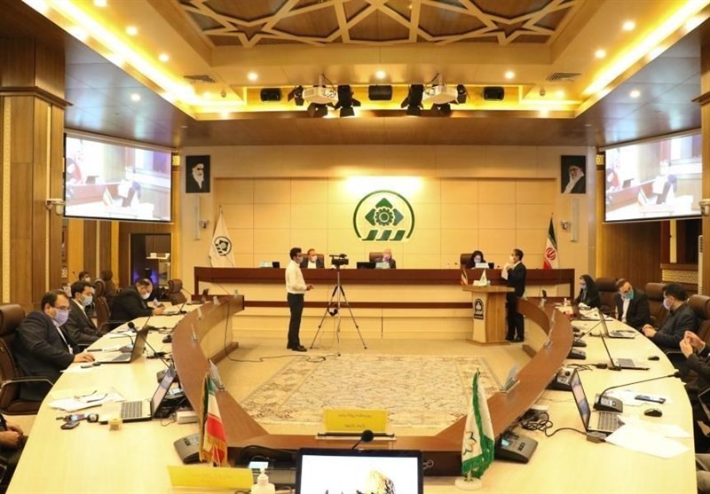 شورای شهر شیراز به وجود دلالی و قانون‌گریزی در اداره شهر هشدار داد