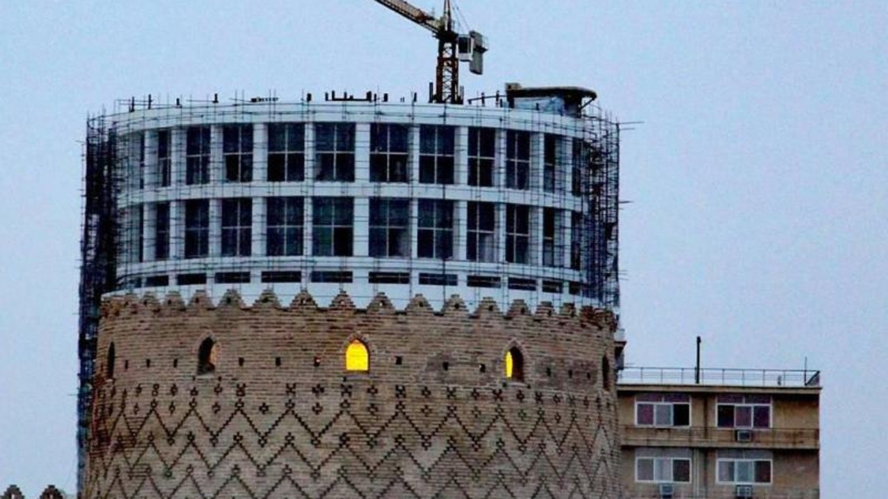 پروانه هتل آسمان شیراز نیاز به بازنگری دارد/هتل آسمان مخاطره‌ای برای ثبت جهانی مجموعه‌ی زندیه