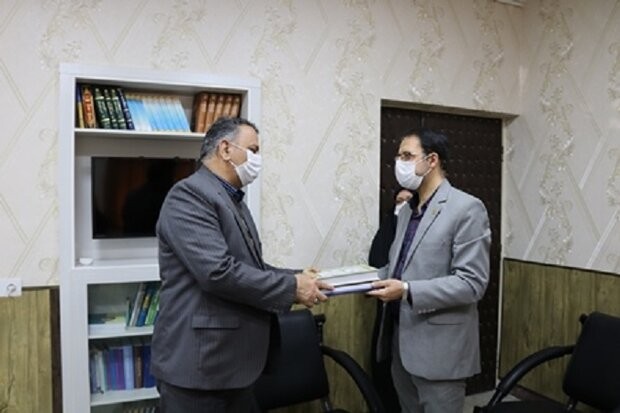 بازگشایی مجدد کتابخانه عمومی آیت الله فیض در شهرستان سرخه‌