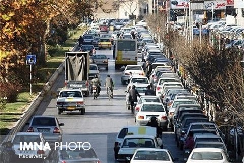 افزایش ۷۸ درصدی پارک‌ کوتاه مدت خودروها در اصفهان