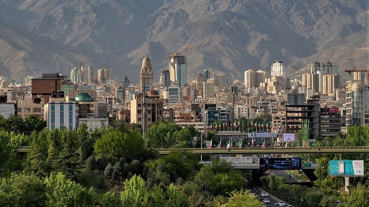 متوسط اجاره یک متر مربع آپارتمان مسکونی دو تا پنج سال ساخت در تهران