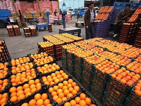 چرا میوه‌های دولتی روی دست ستاد تنظیم اصفهان بازار ماند؟