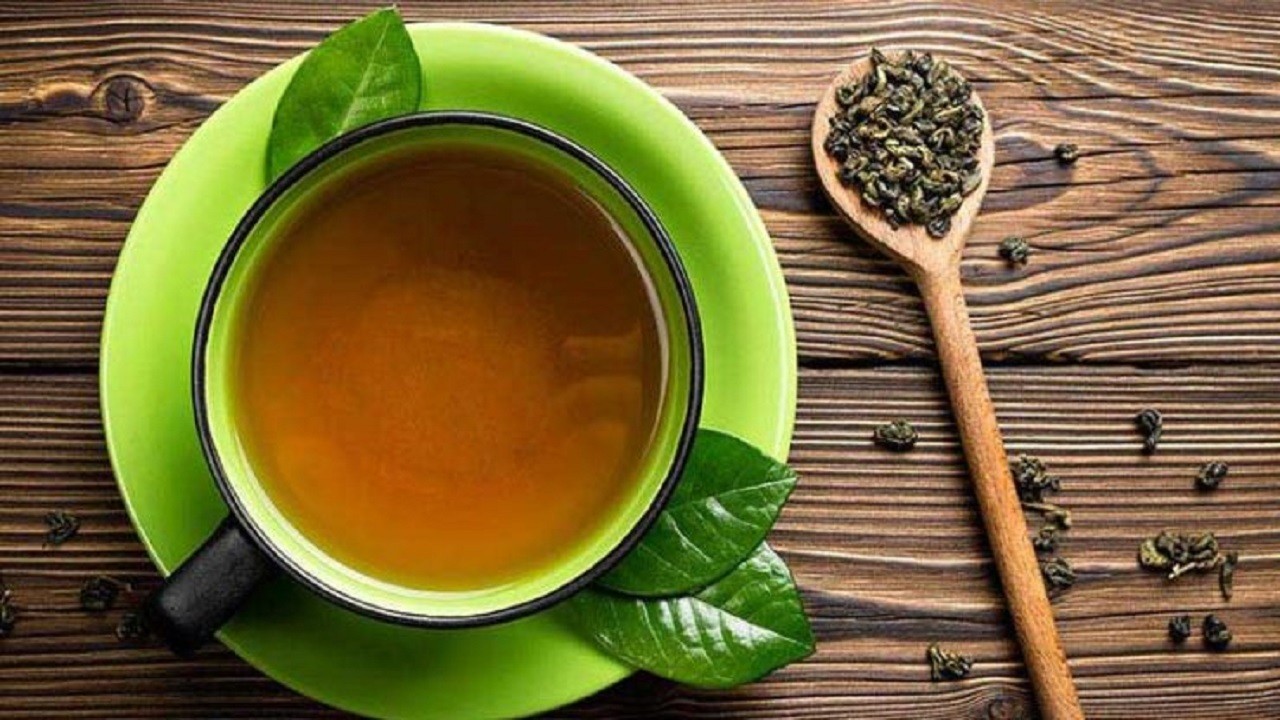 بهترین زمان مصرف چای سبز برای لاغری/ چگونه از این دمنوش بی‌نظیر بهترین نتیجه را بگیریم؟