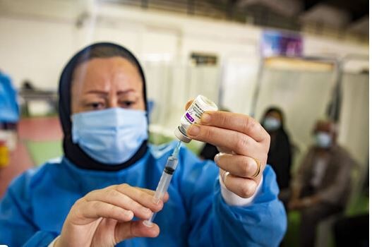 پیدا و پنهان واکسیناسیون در ایران/ واکسن ها کجا مانده اند