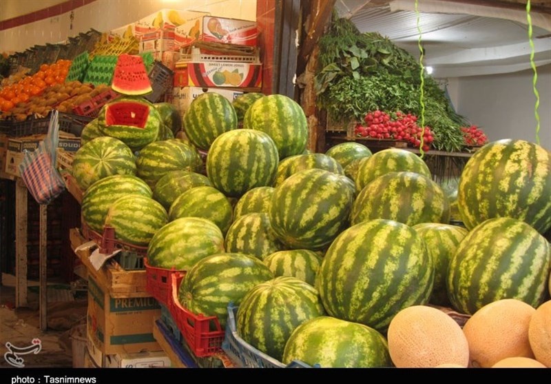 میوه‌های تابستانی گران در بازار همدان کام اقشار کم درآمد را تلخ کرد