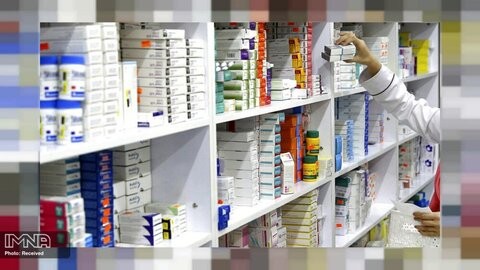 افزایش۳۰ درصدی متقاضیان دارو در داروخانه هلال احمر اصفهان