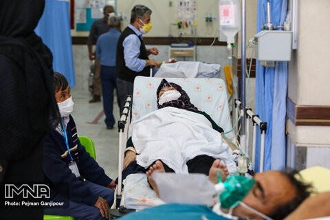 مرگ ۳۳ بیمار کرونایی طی یکروز در فارس/۳۷۱۱ بیمار بستری‌ هستند