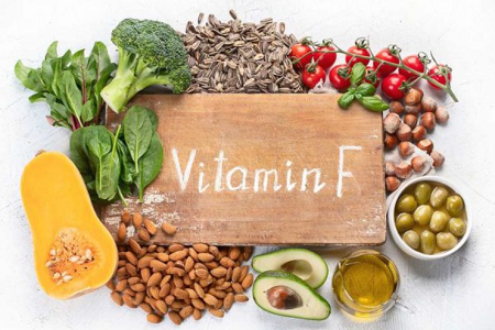 ویتامین F چیست؟ موارد استفاده ، مزایا و فهرست مواد غذایی