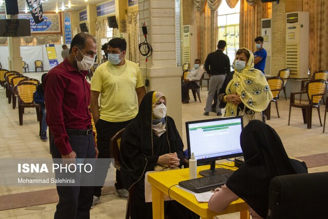 ۶۴ درصد افراد بالای ۱۸ سال در بوشهر واکسن کرونا زده‌اند