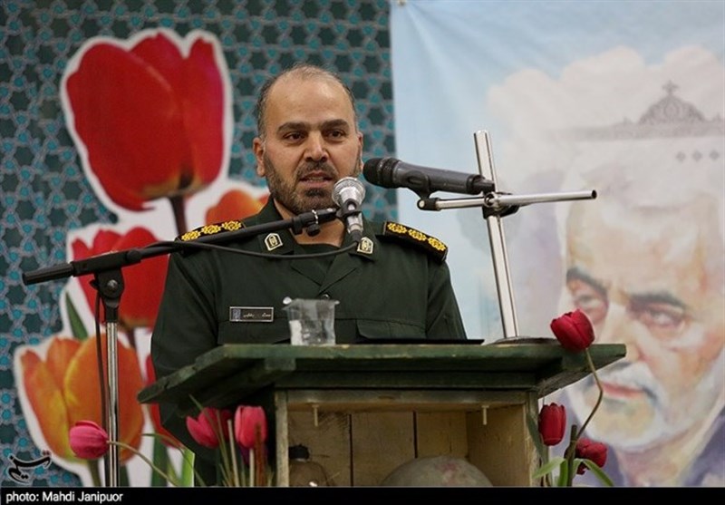 ۵۰ هزار پیشکسوت دفاع مقدس استان اصفهان تجلیل شدند