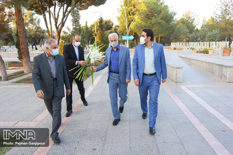 اولین روز رسمی کار شهردار اصفهان در کف میدان گذشت