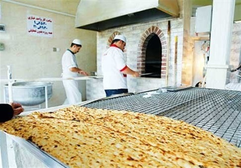 گلایه‌های دوطرفه نانوایی‌ها و مردم از وضعیت نان در کرمانشاه/ دلیل کاهش ساعت کاری نانوایی‌ها چیست؟