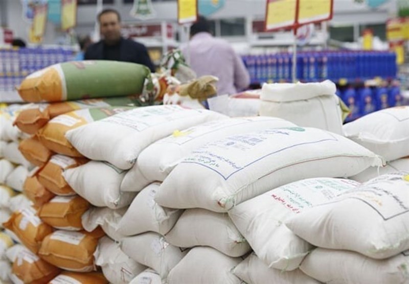 گلایه شهروندان از کمبود برنج تنظیم بازار در استان خراسان جنوبی؛ مسئولان برنج کمبود نداریم