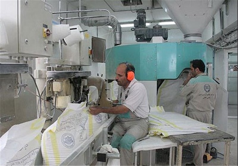 کارخانه آرد شاهین‌شهر بعد از ۹ سال تعطیلی به چرخه تولید بازگشت