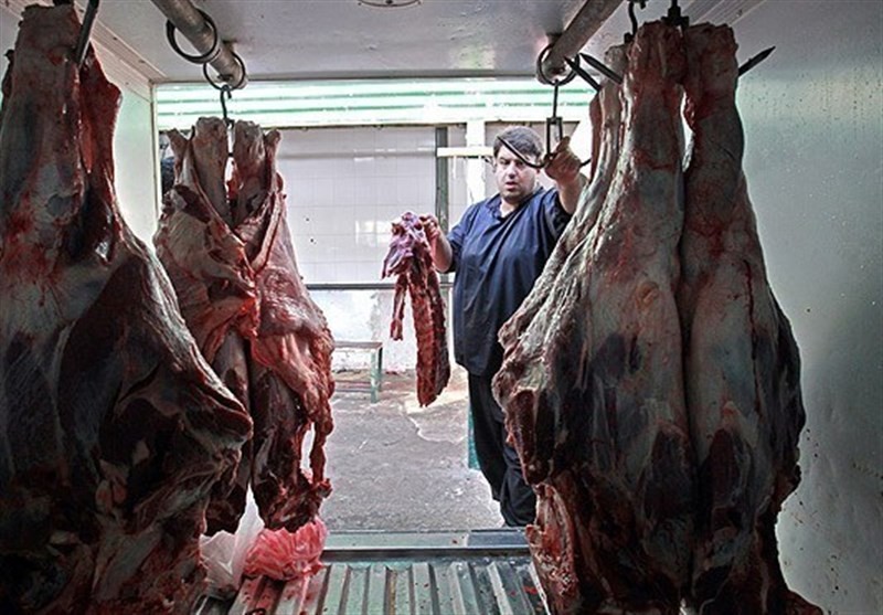 سایه گرانی بر بازار گوشت قرمز در استان کردستان/ مسئولان شائبه دخالت دلالان را بررسی کنند