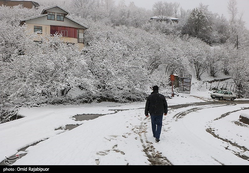 آغاز بارش برف و باران در ۱۱ استان/ هشدار ‌آب‌گرفتگی و کولاک برف