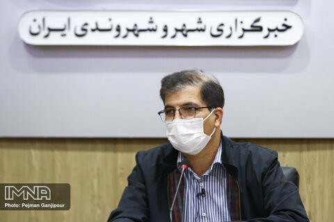 اصفهان رکورددار مصرف گازوئیل در کشور/در دهه‌های گذشته برخی مسائل را لاپوشانی کرده‌ایم