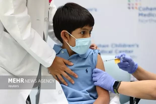 ۹۴ درصد دانش‌آموزان کردستانی نوبت اول واکسن کرونا را دریافت کردند