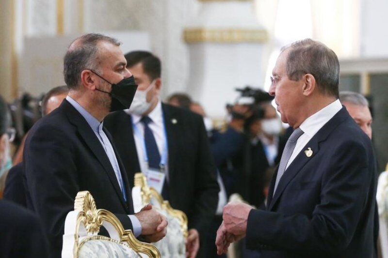 وزرای امورخارجه ایران و روسیه دیدار کردند