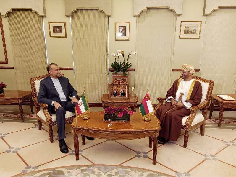 ایران و عمان بر استمرار رایزنی درخصوص مسائل مهم منطقه تاکید کردند
