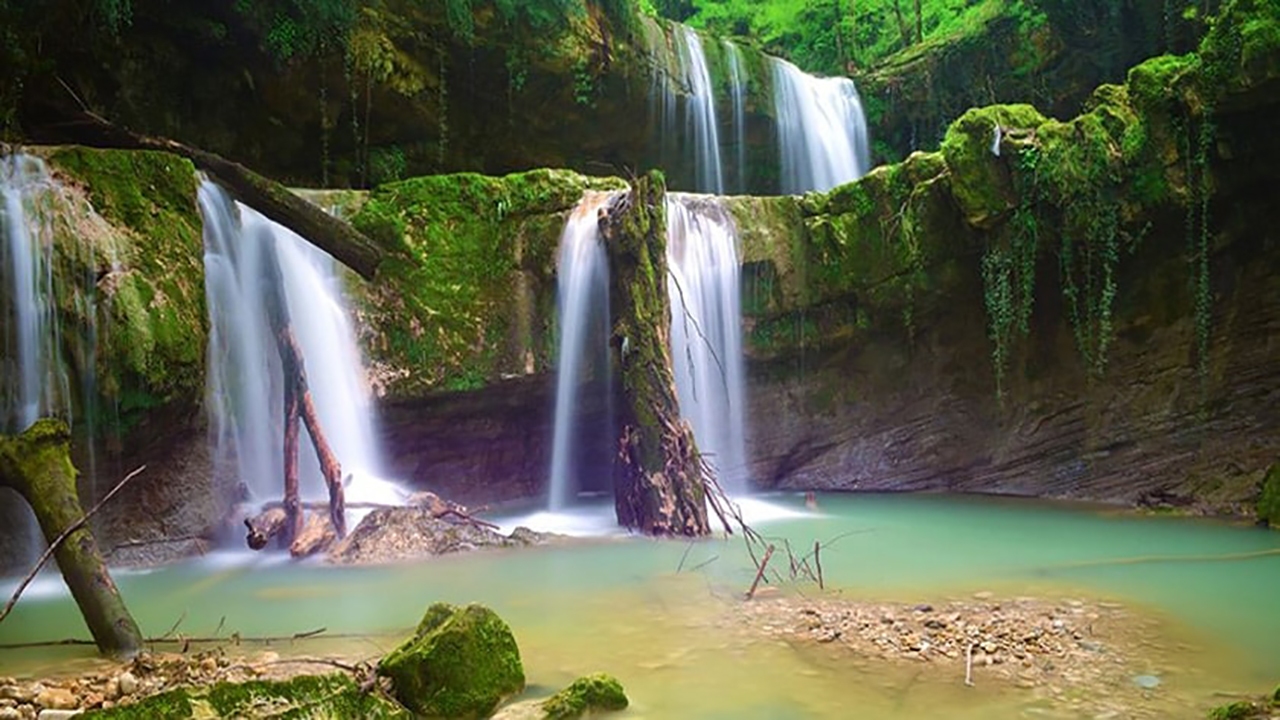 طبیعتی به نام هفت آبشار در مازندران