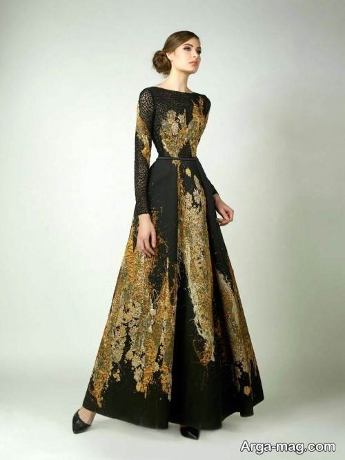 پیراهن مجلسی پوشیده